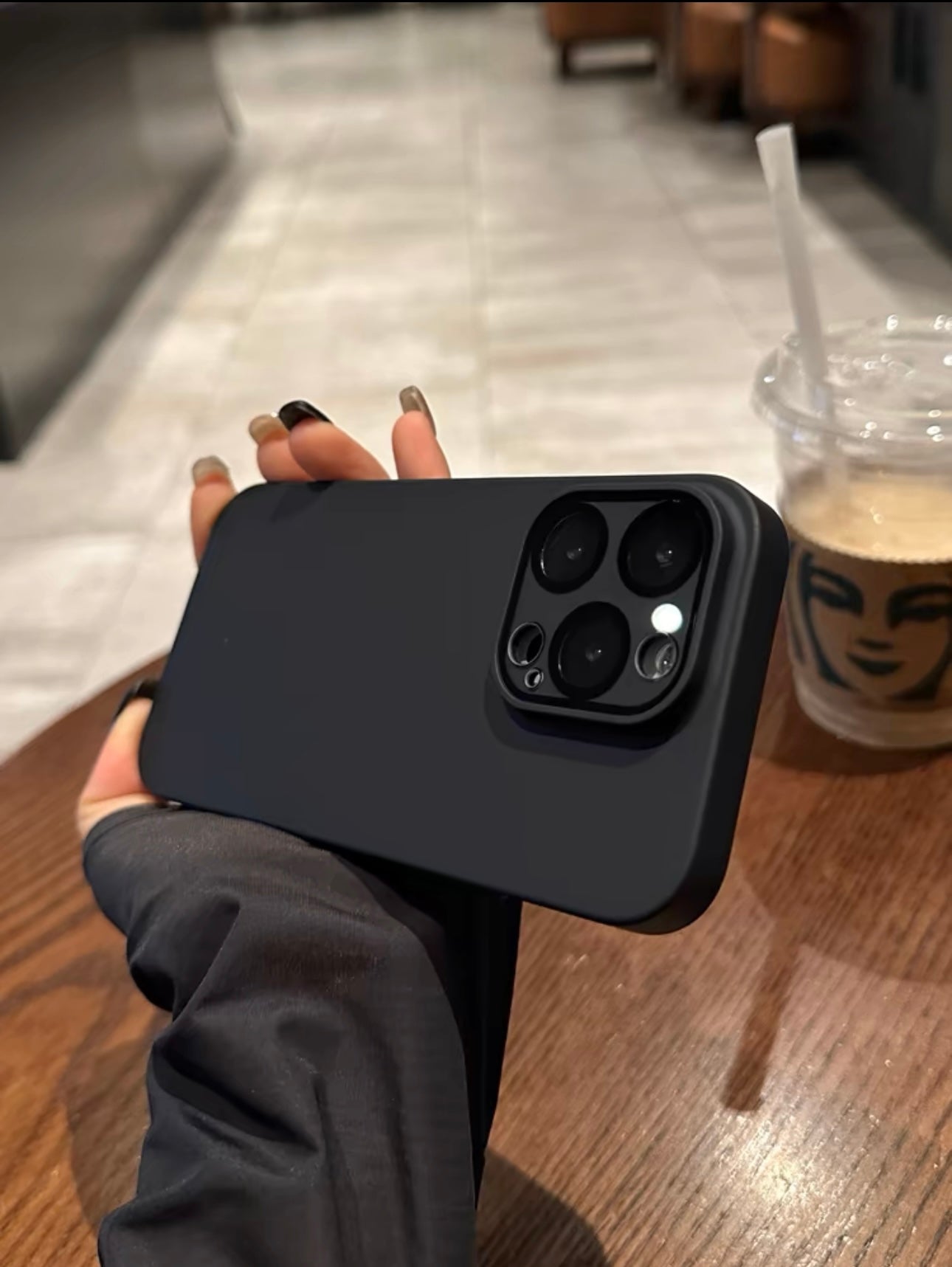 XIA Premium Crossbody iPhone Case